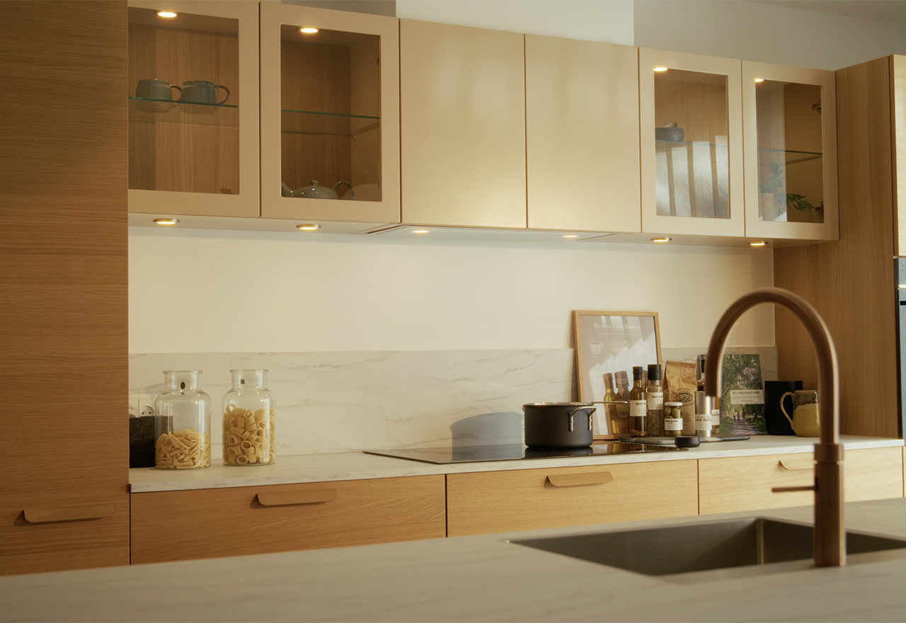 Metz Mini 550mm valkoinen omalla moottorilla